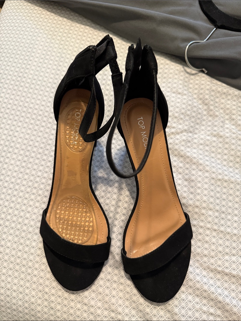 TOP Moda Black Ankle-Strap Suede Heels